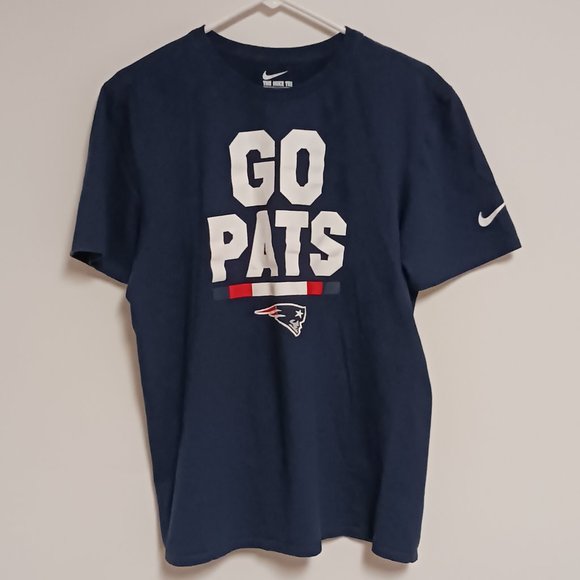 T Shirt Go Pats NFL New England Patriots Nike Athletic Cut Size L Large - Picture 2 of 4